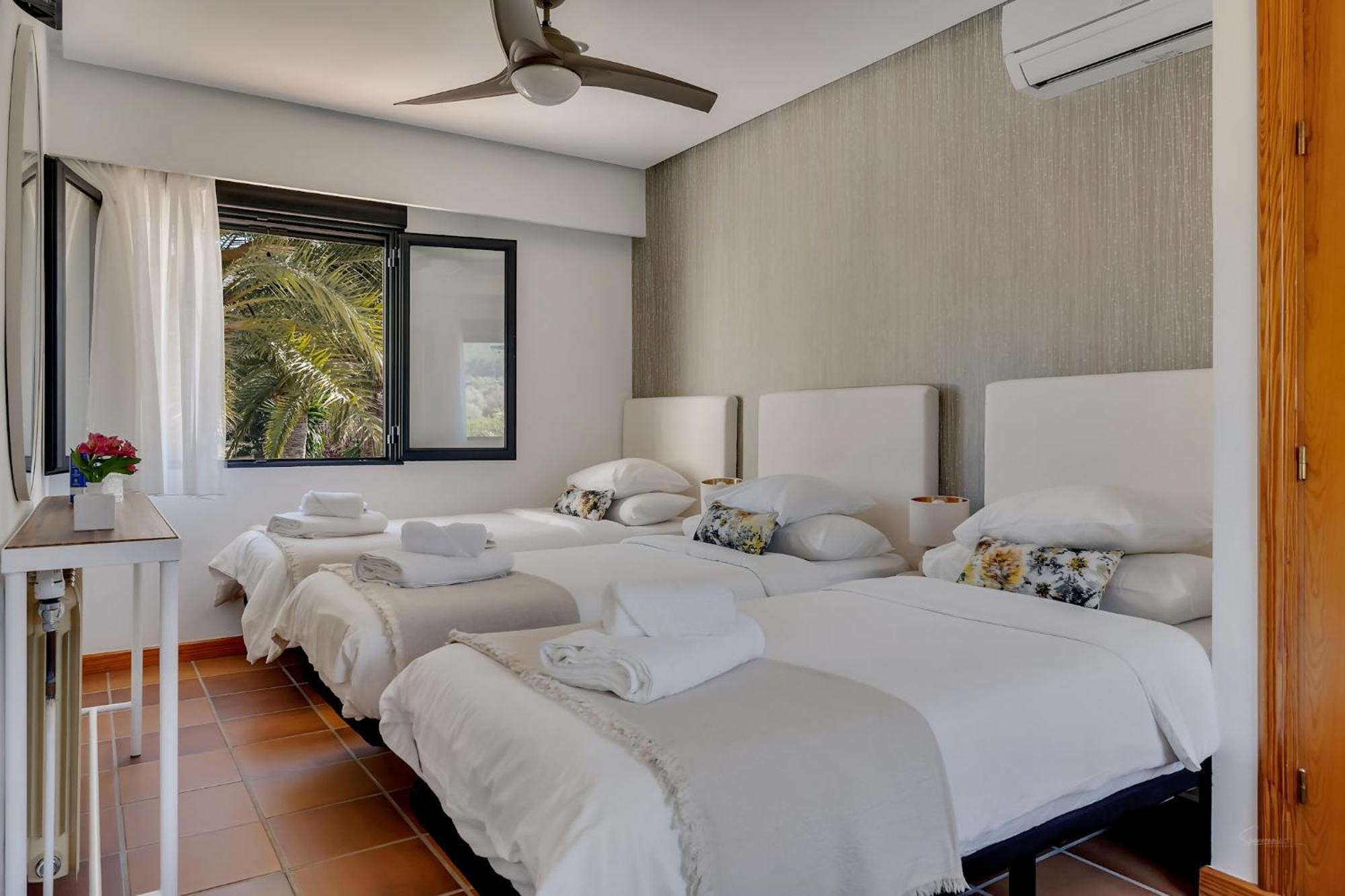 Villa Enri Villa Y Casita Con Piscina Y Jacuzzi Parcent Bagian luar foto