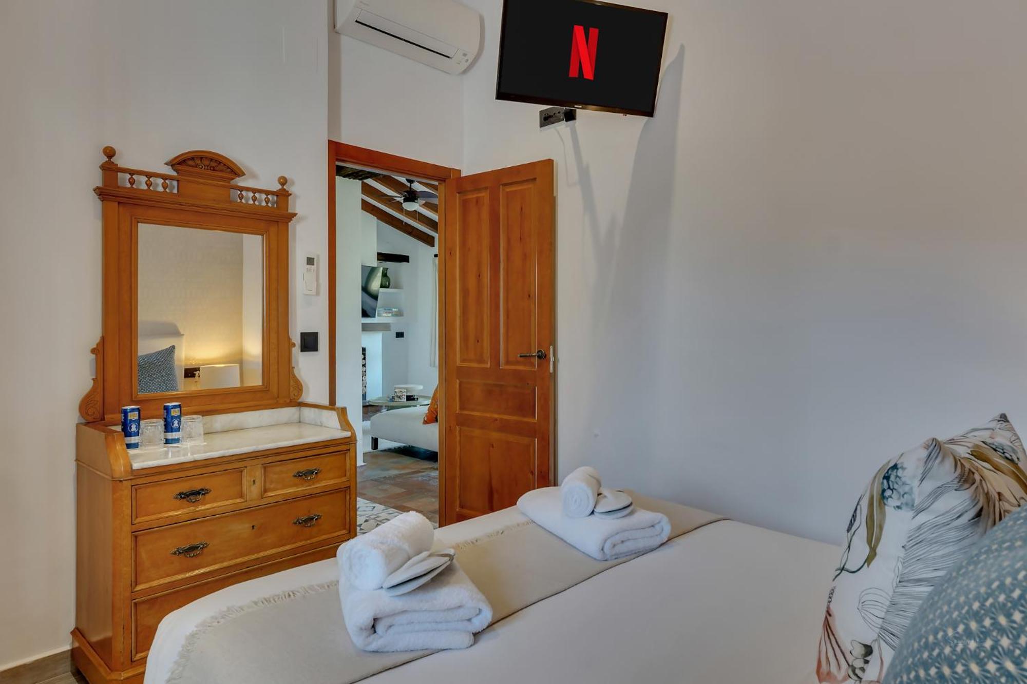 Villa Enri Villa Y Casita Con Piscina Y Jacuzzi Parcent Bagian luar foto